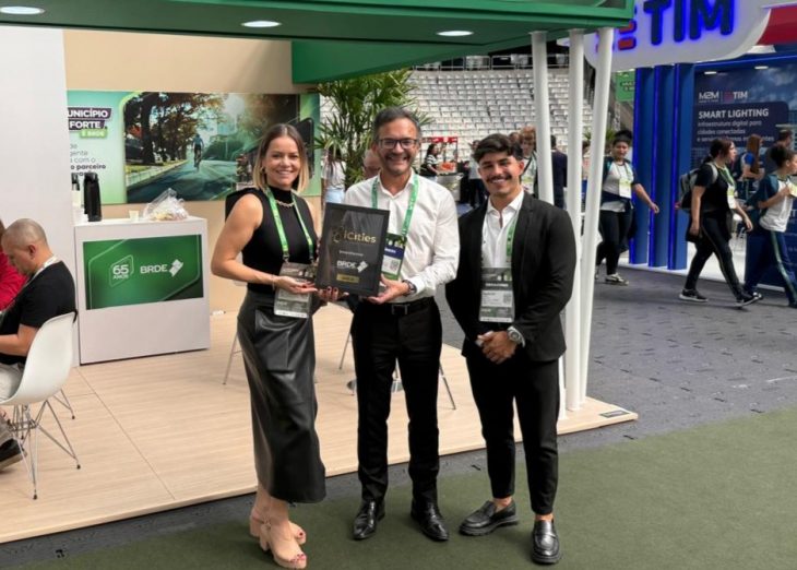 BRDE é homenageado no Smart City Expo por histórico de apoio à agenda de cidades inteligentes